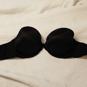 WEEKEND SALE!Victoria's secret strapless black bra